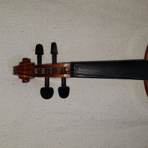 Violin with Bow, Carrying Case & Strap - Picture 2 of 10